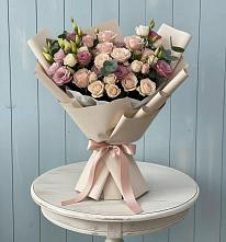 Букет цветов из:  Розы и Лизиантусы в Турыгино