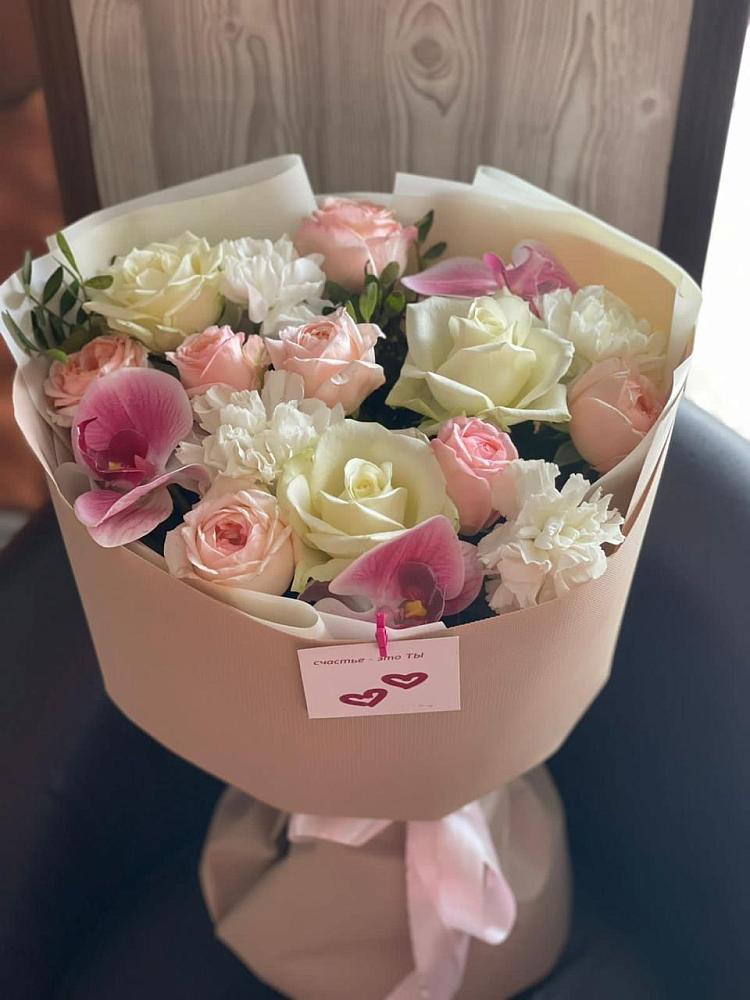 Букет цветов из: Орхидеи, Розы и Гвоздики в Турыгино