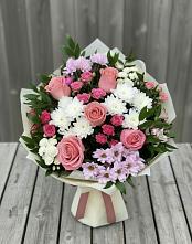 Букет цветов из:  Альстромерии, Гвоздики, Розы и Хризантемы в Турыгино