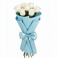 Букет 7 белых роз Проуд в Турыгино