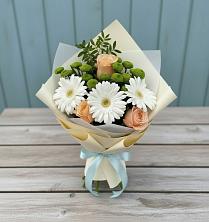 Букет цветов из:  Герберы, Розы и Хризантемы в Турыгино