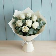 Букет Белые розы в Эвкалипте в Турыгино